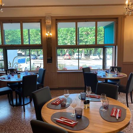 Hotel Les trois maures à Verdun-sur-le-Doubs Extérieur photo